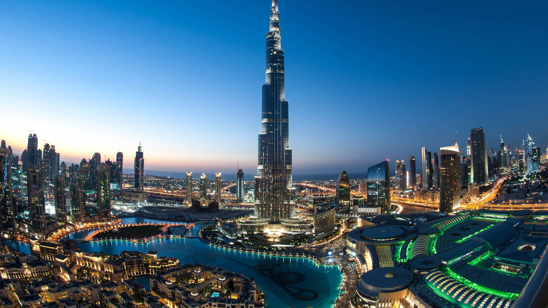 Burj Khalifa At Dusk, Dubai 4k