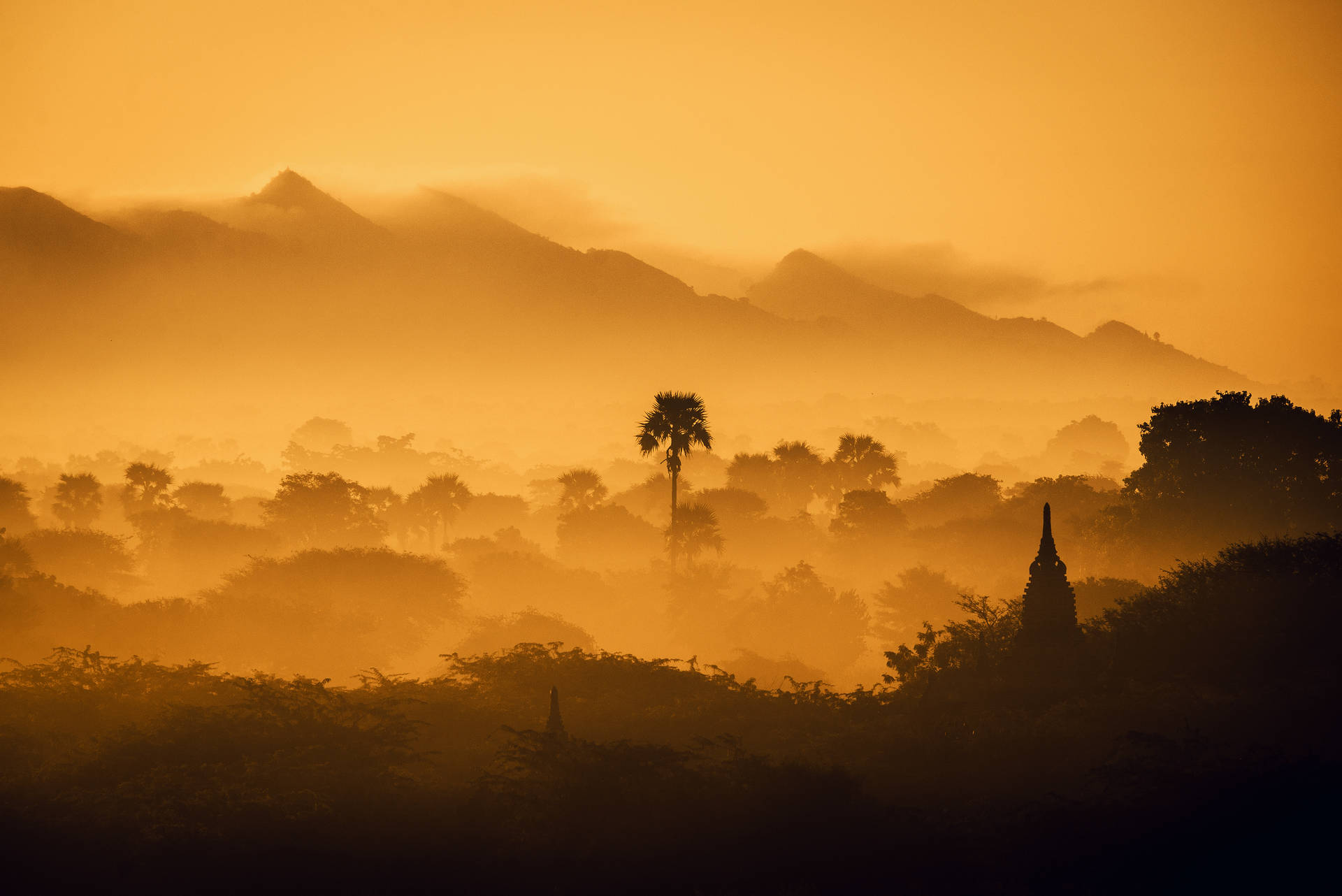 Burma Artistic Tourist Photo Background