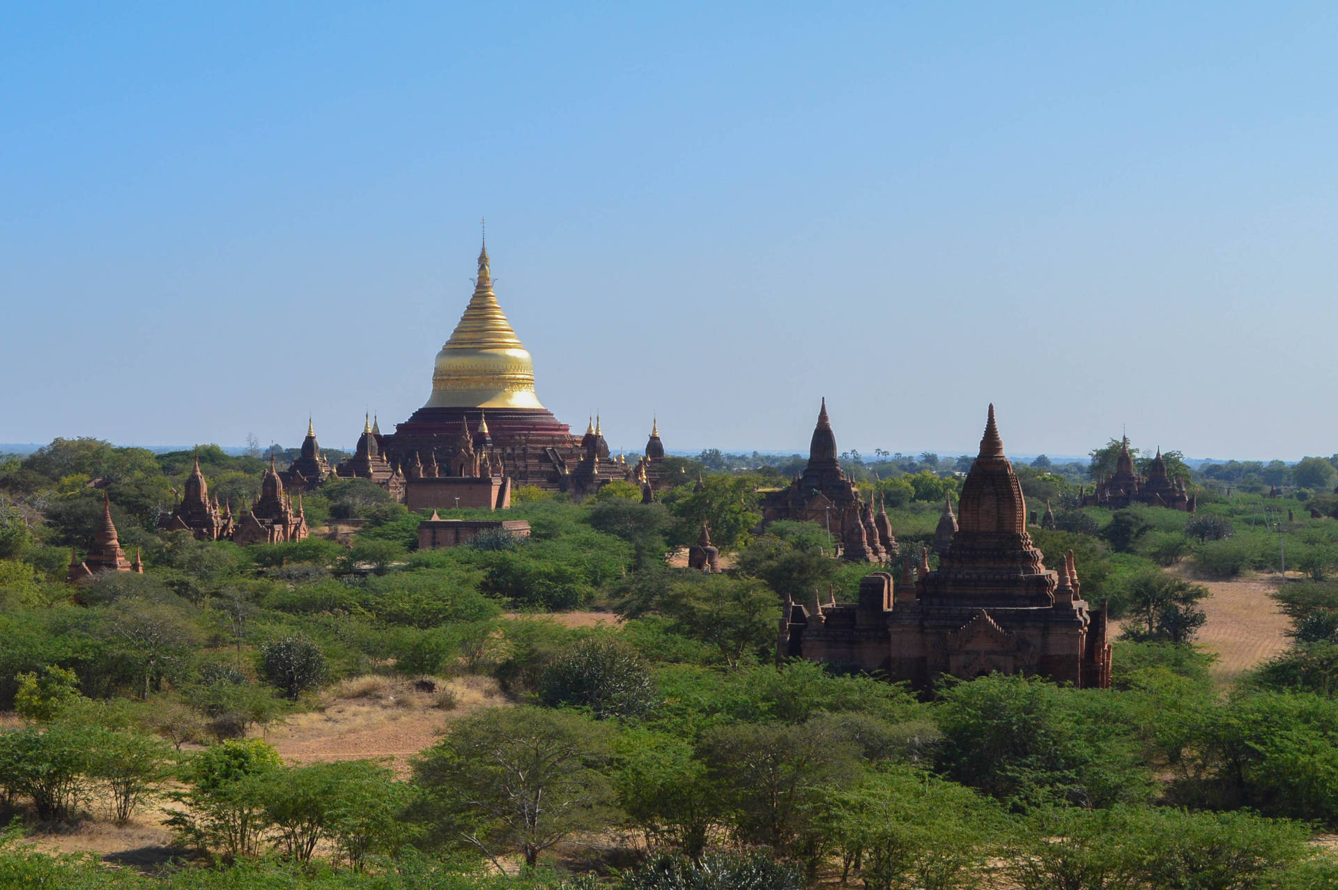 Burma Dhammayazika Pagoda Background