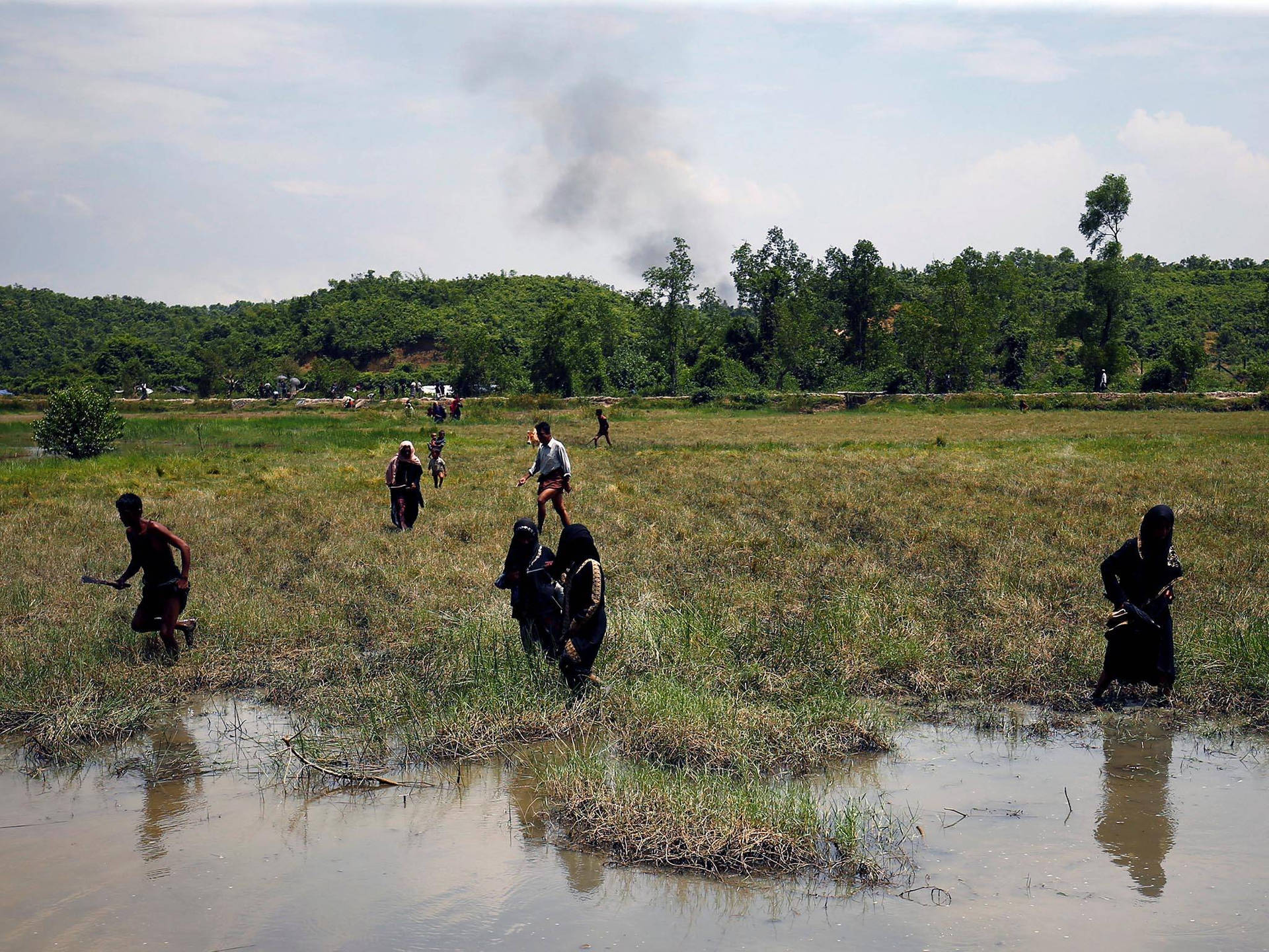 Burma People By The River Background