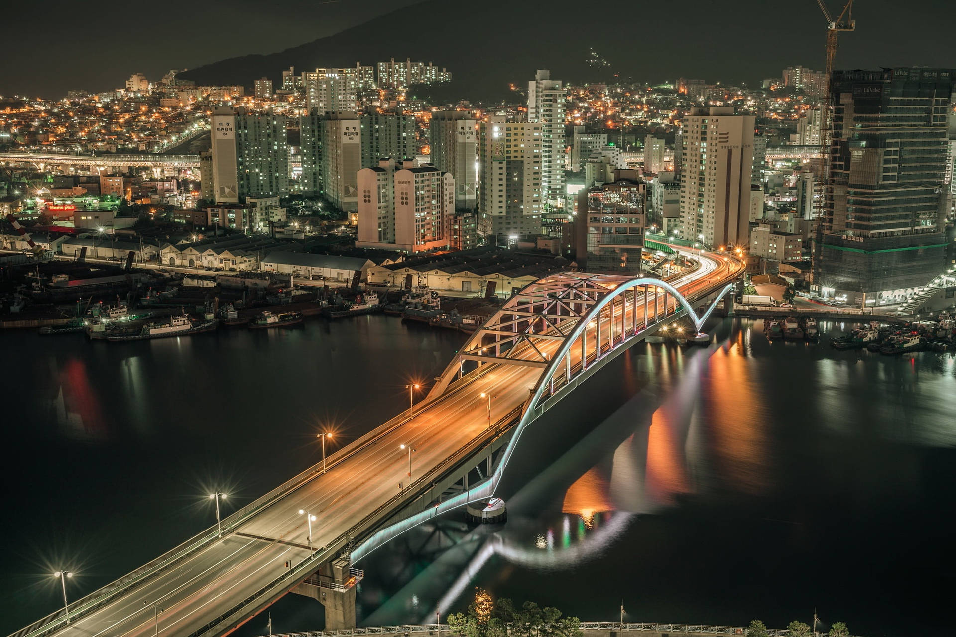 Busan Daegyo Bridge Background