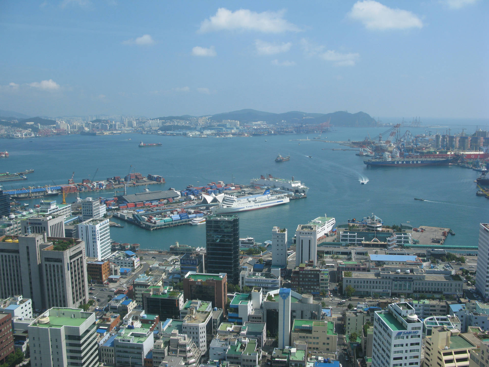Busan Port City Daytime Background