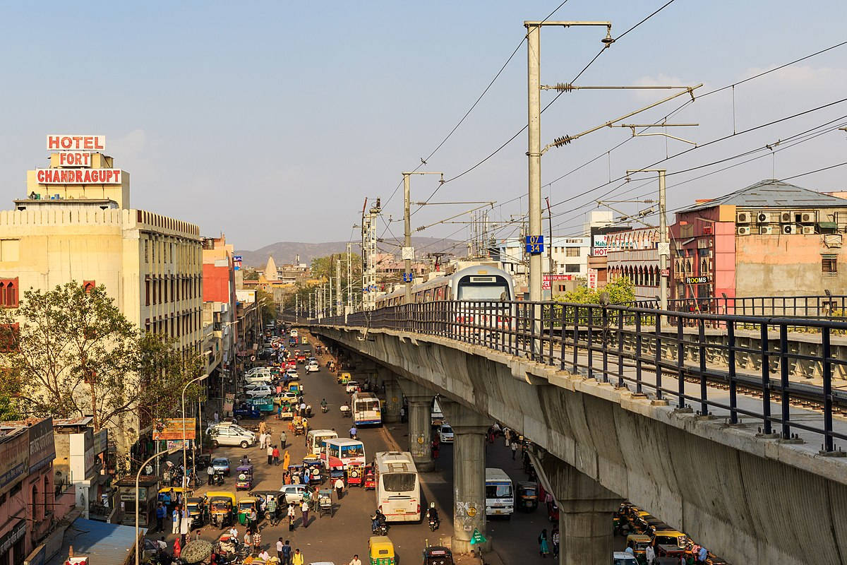 Bustling Scene At Sindhi Camp Bus Stand In Jaipur Background