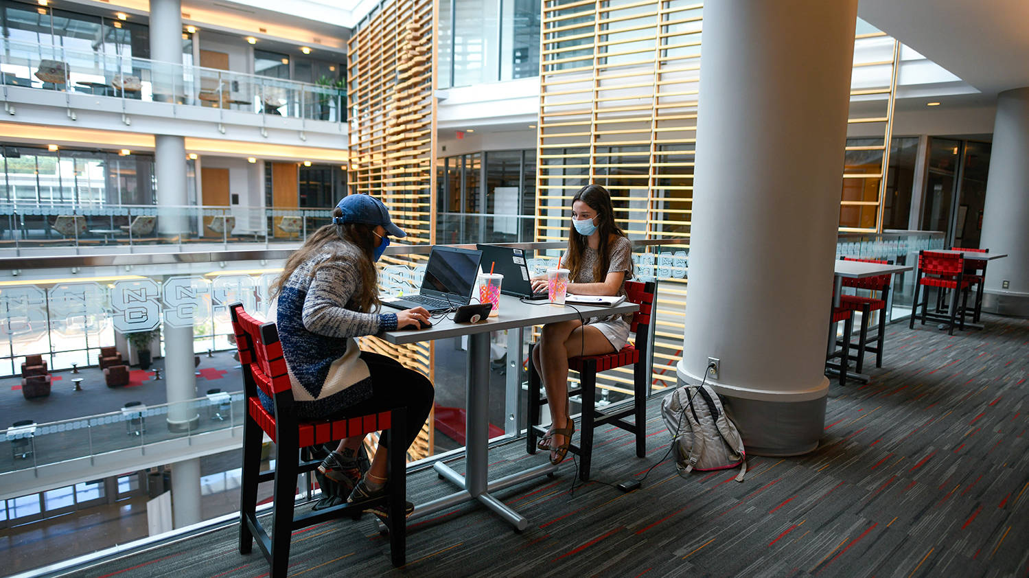 Busy Students In North Carolina State University Background