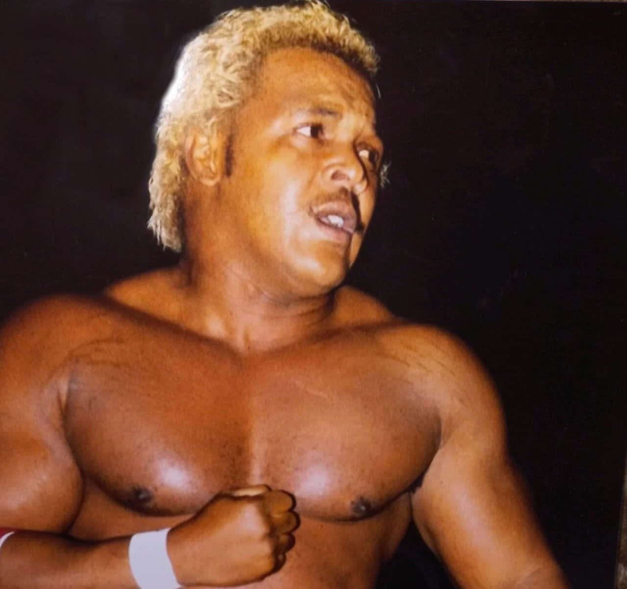 Butch Reed Blonde Hair Background