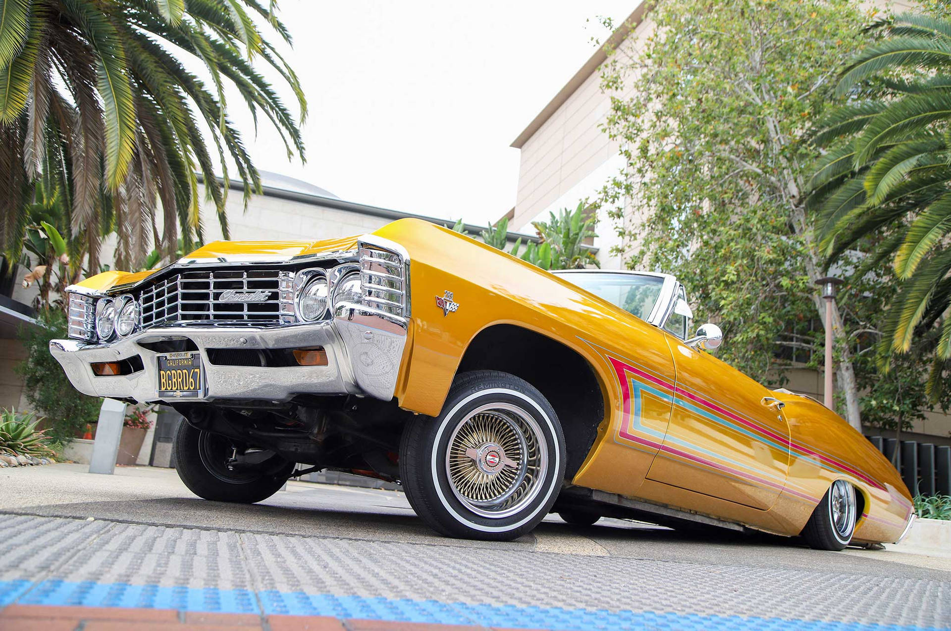 Butterscotch Gold Chevrolet Impala 1967 Background