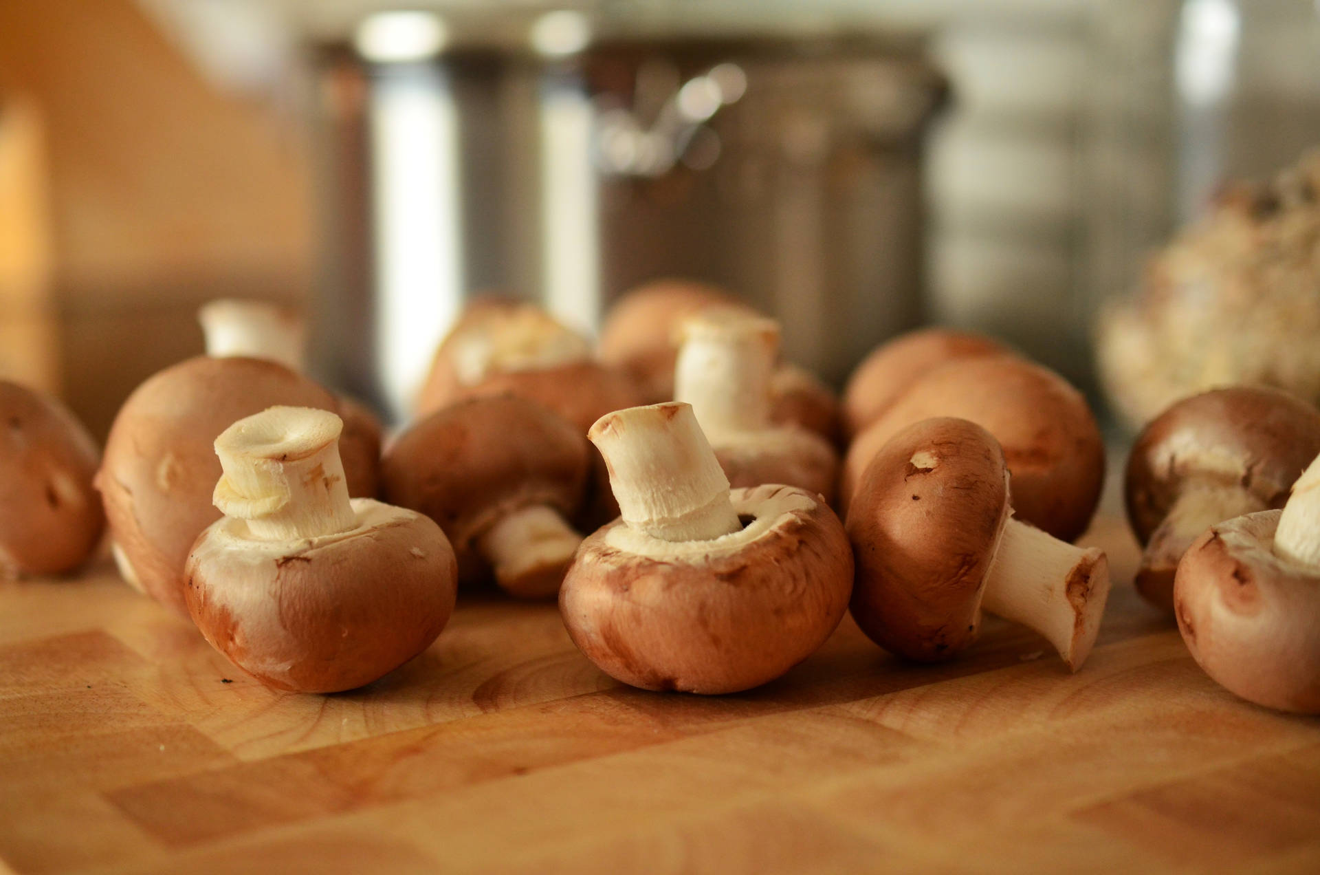 Button Mushroom Cooking Background