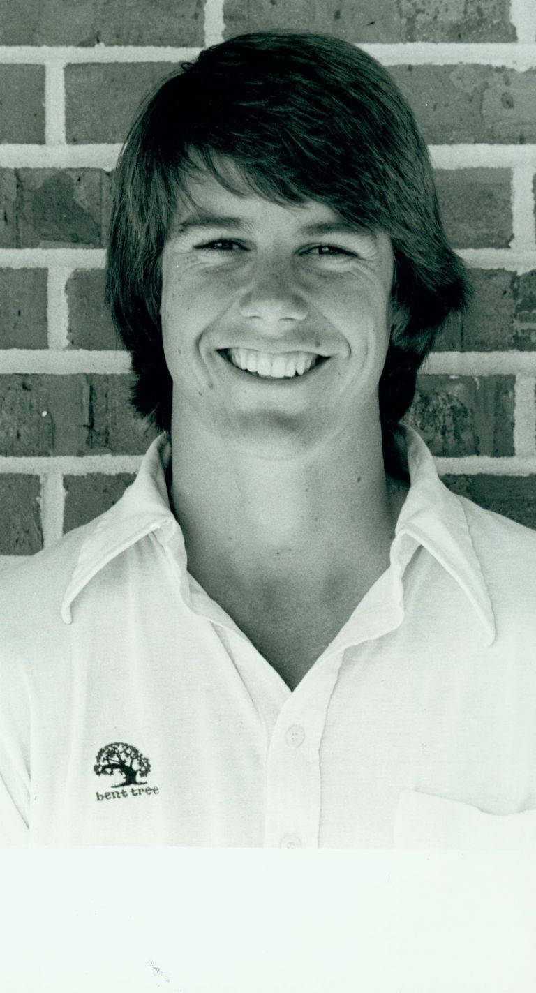 Bw Young Photo Paul Azinger Smiling Background