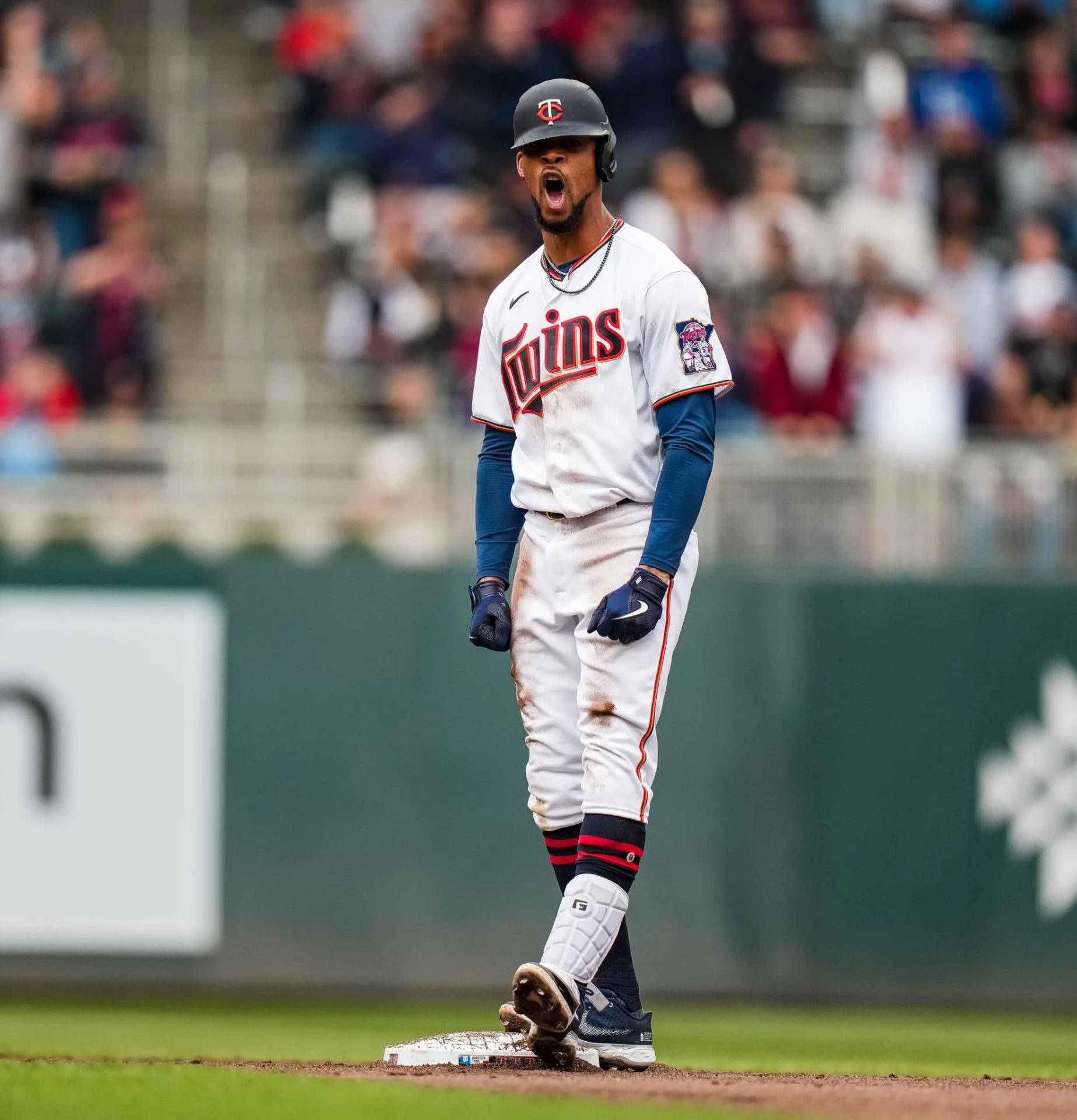 Byron Buxton Shouting On Field