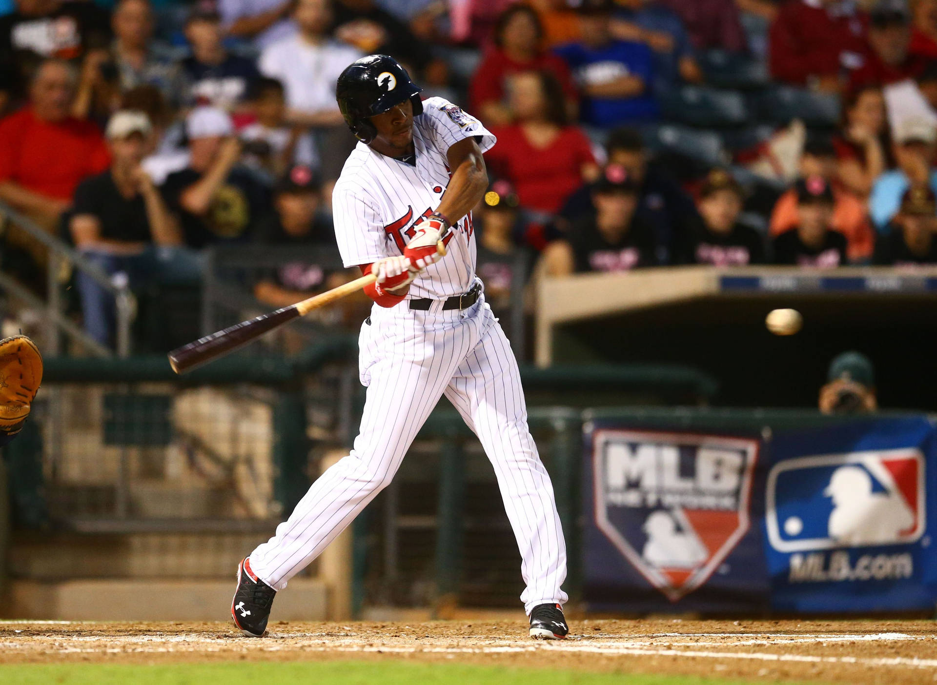 Byron Buxton Swinging Bat