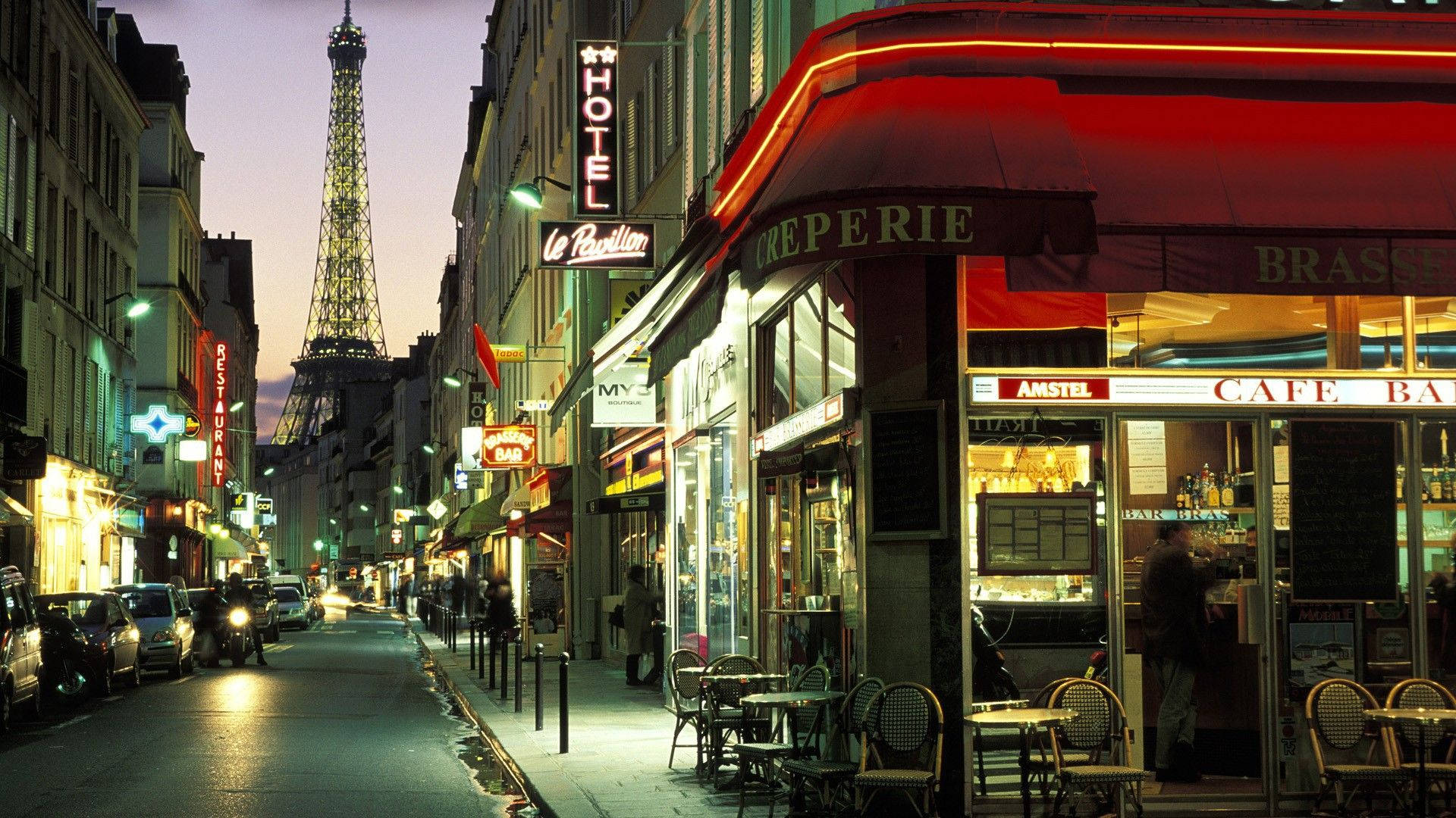 Cafe In Paris With Eiffel Tower View