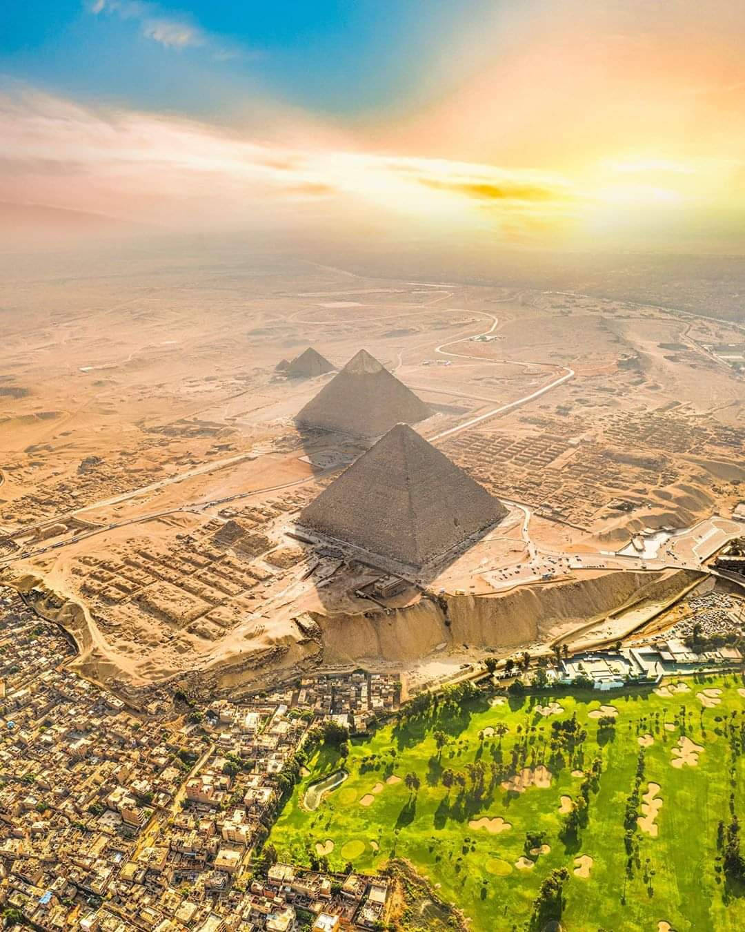 Cairo Egyptian Pyramid Landscape Background