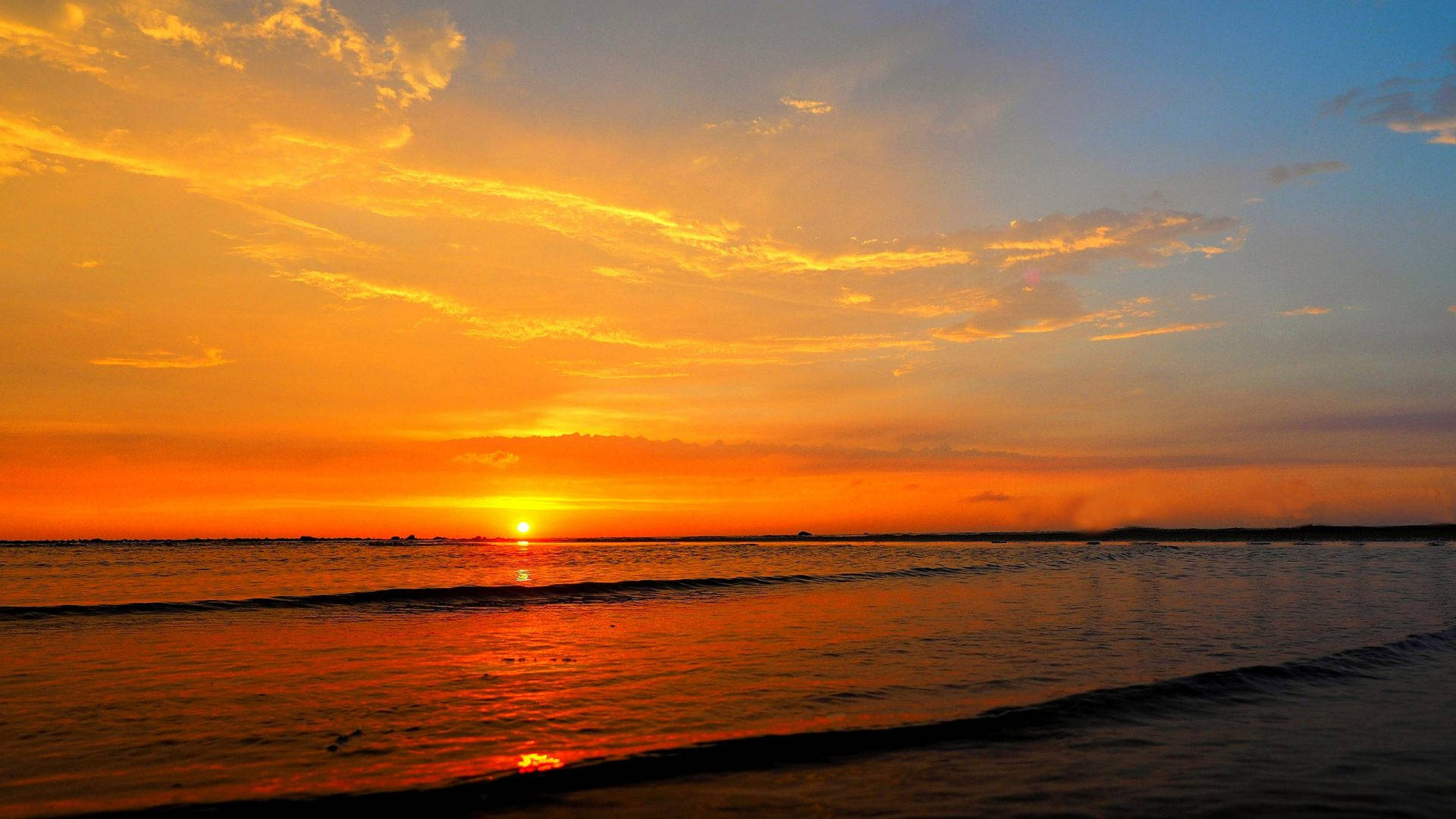 Calm Beach Sunset Desktop Background