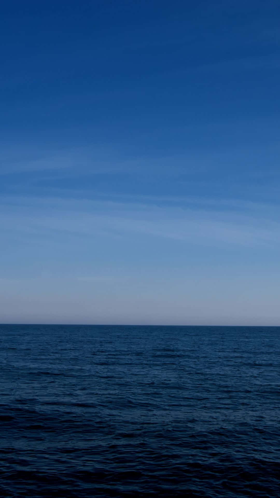 Calming Iphone Blue Sea Background