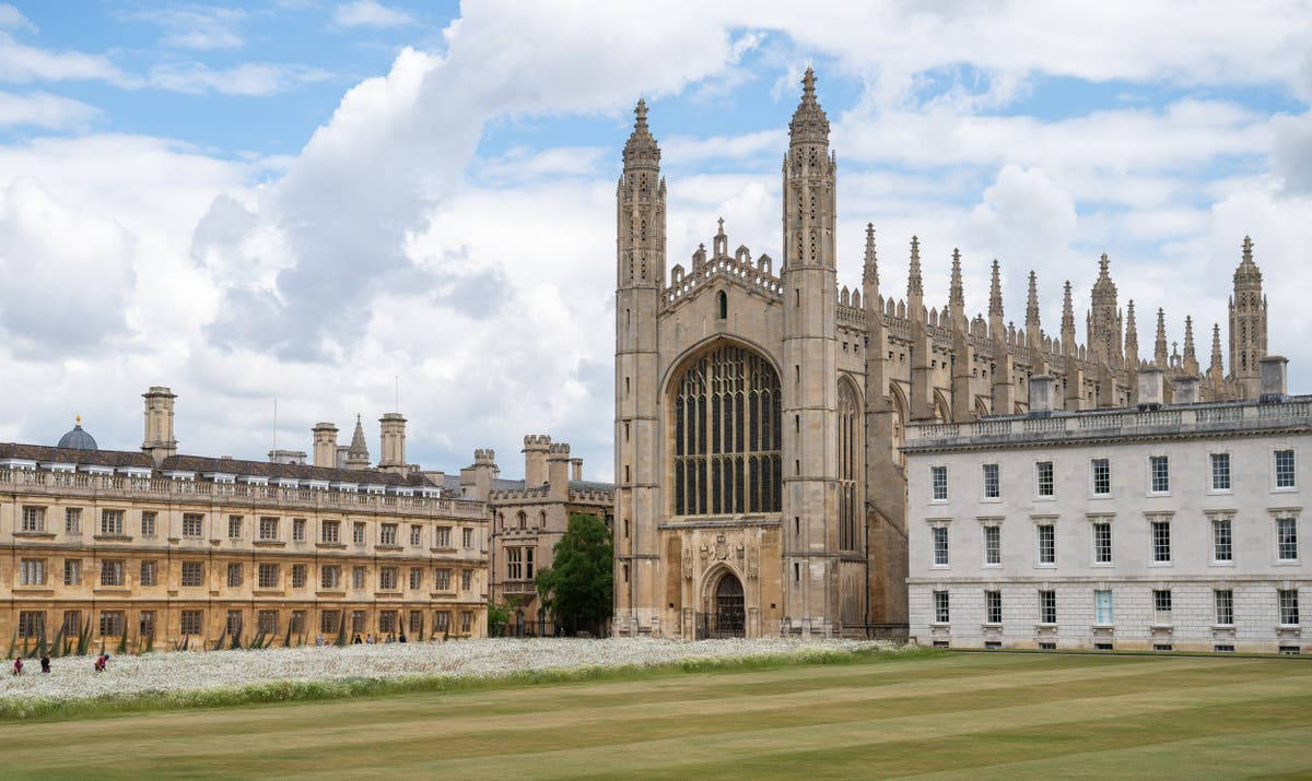 Cambridge King's College Chapel Background