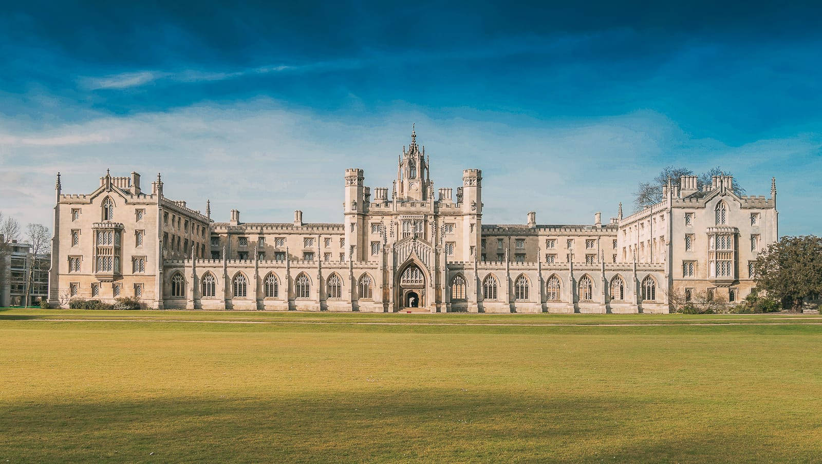 Cambridge St John's College Hall Background