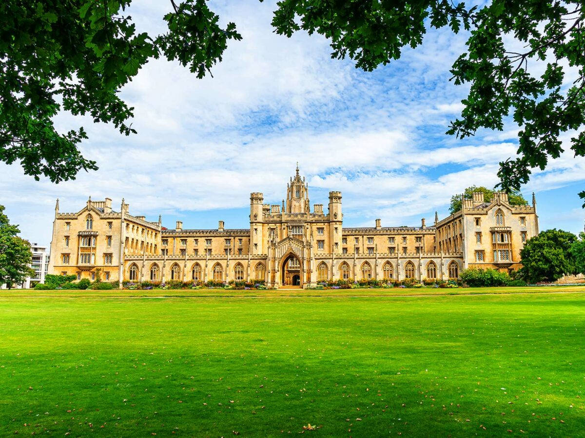 Cambridge St John's College Background