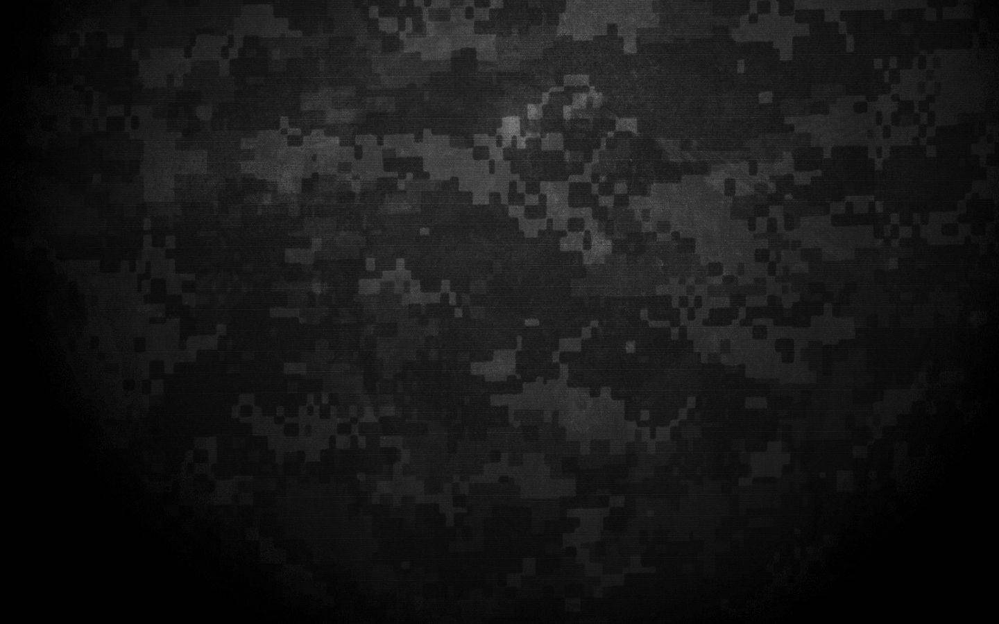 Camo Black Pixelated