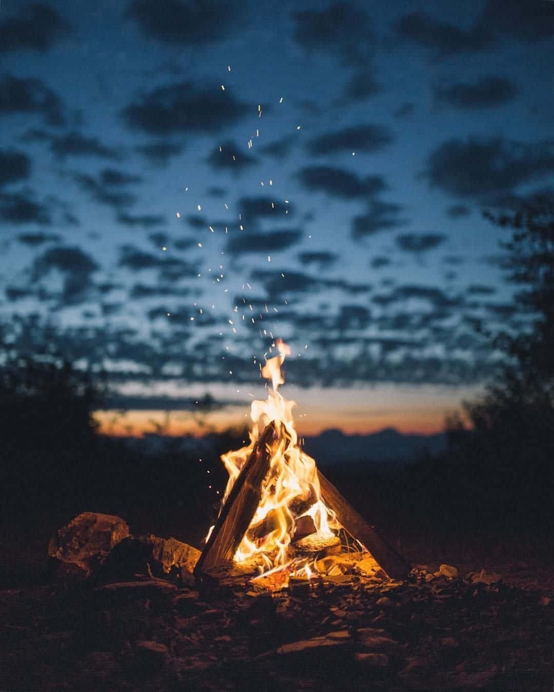 Campfire Aesthetic Image Background