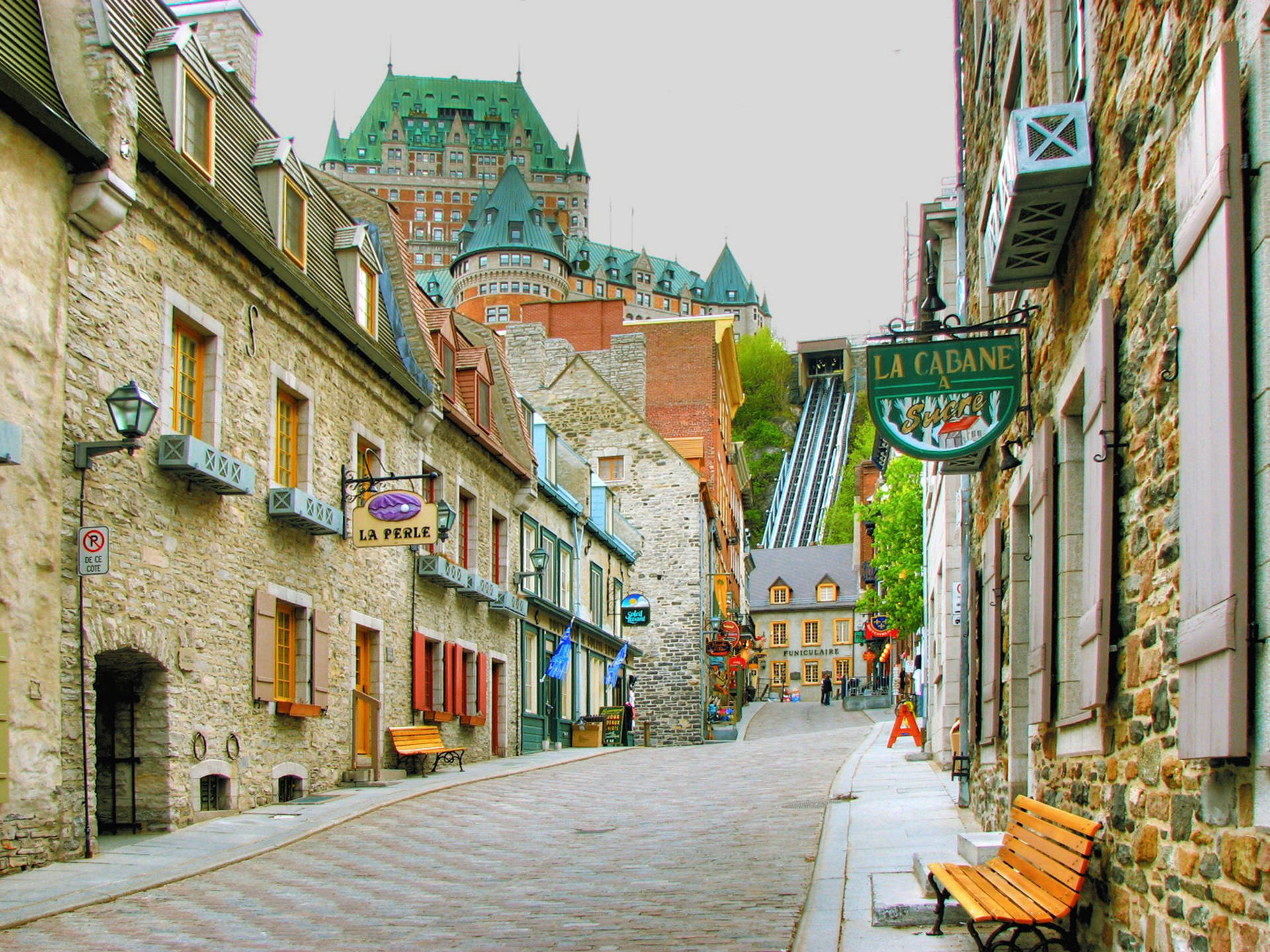 Canada Chateau Frontenac Hotel Background