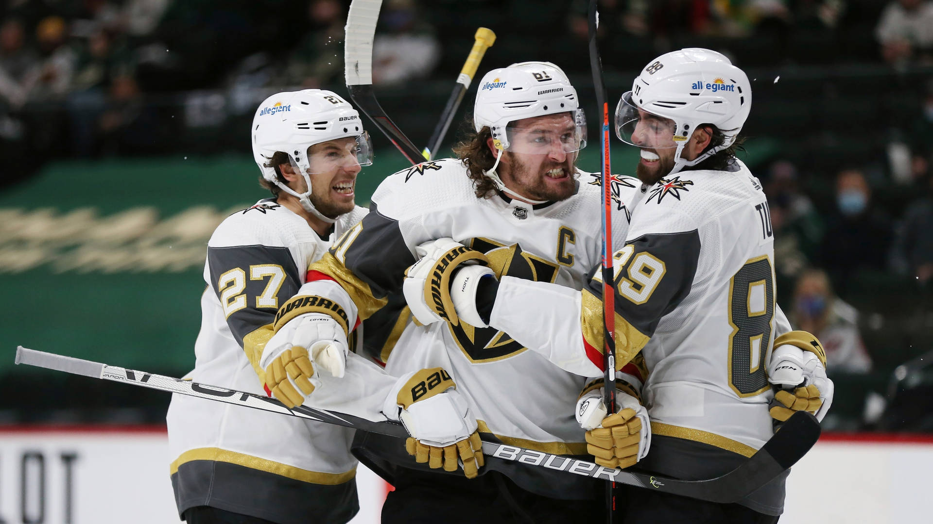 Canadian Athlete Mark Stone With Teammates Nhl Playoff 2021 Background