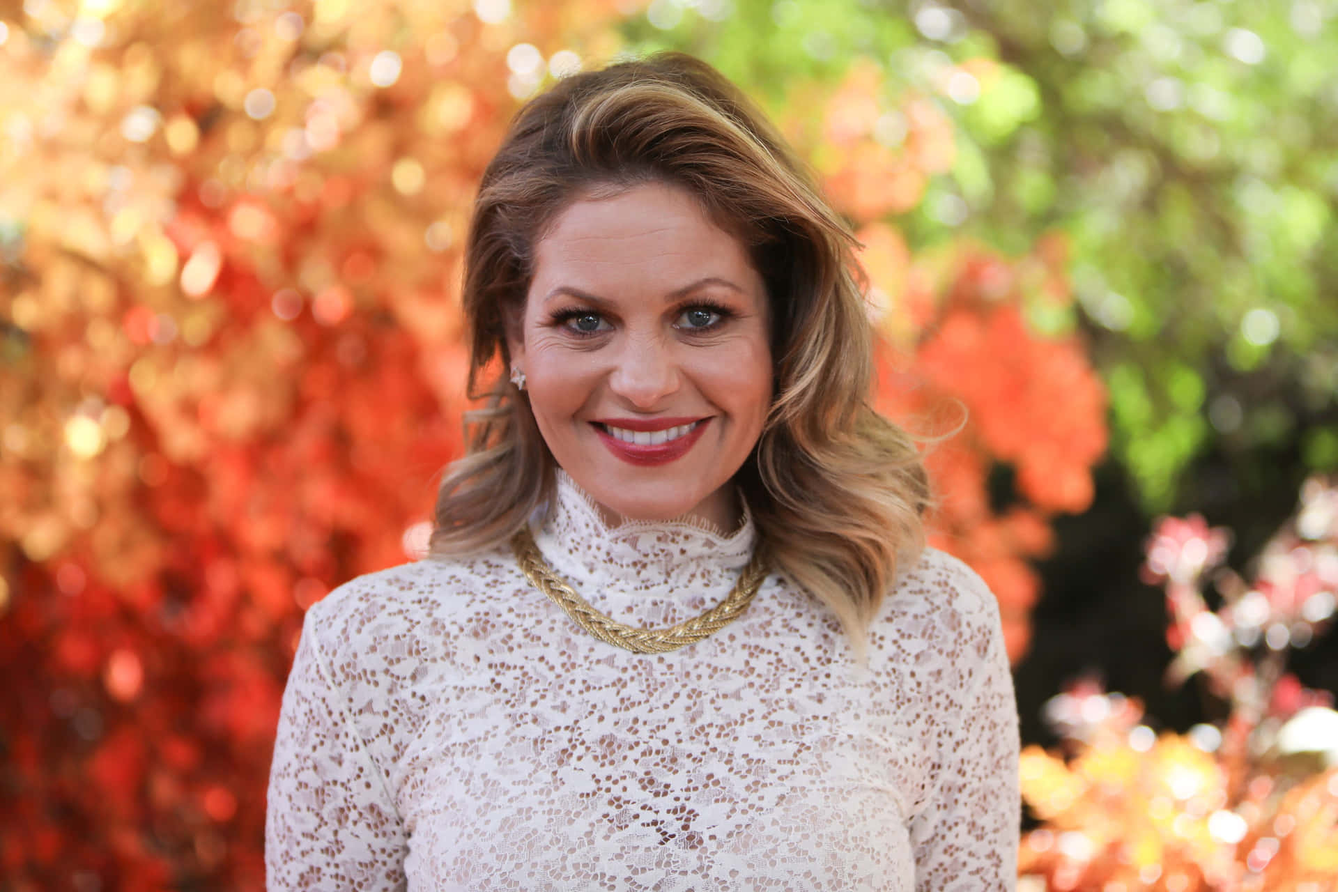 Candace Cameron Bure On A Red Carpet Event Background