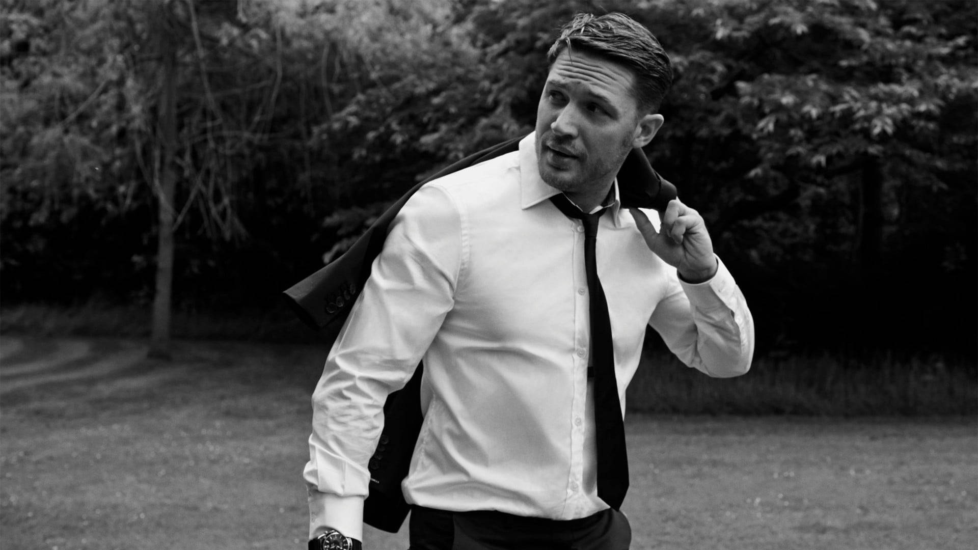 Candid Photography Of Tom Hardy Background
