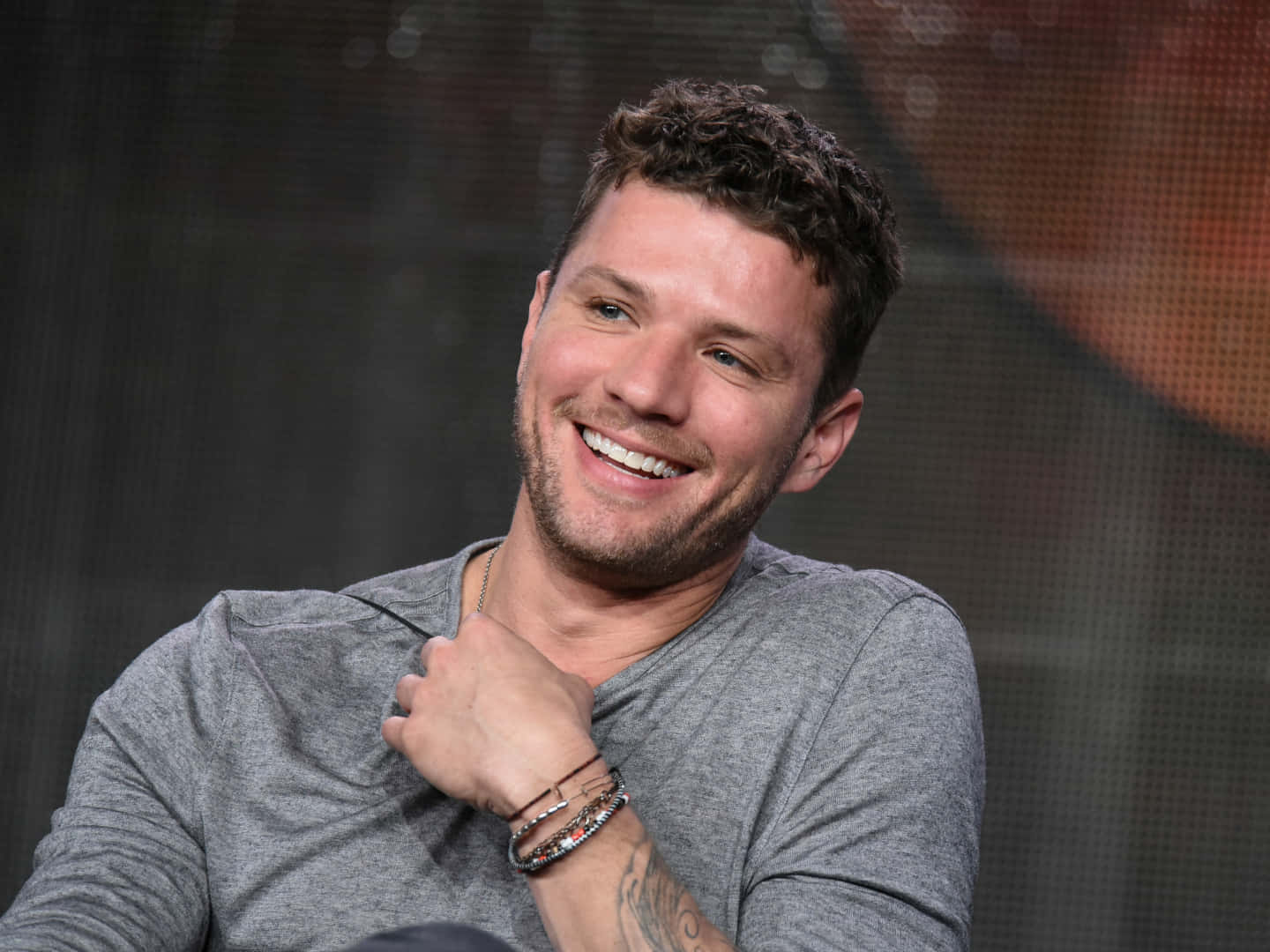 Candid Ryan Phillippe American Actor Background
