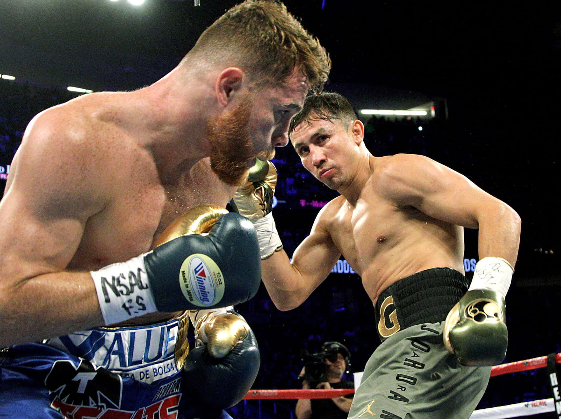 Canelo Alvarez Fight Background