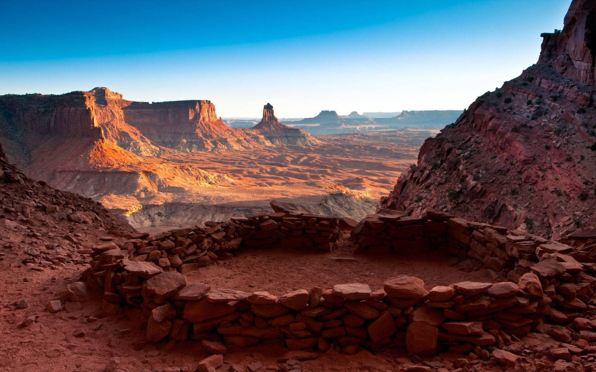 Canyonlands National Park False Kiva Formation Background