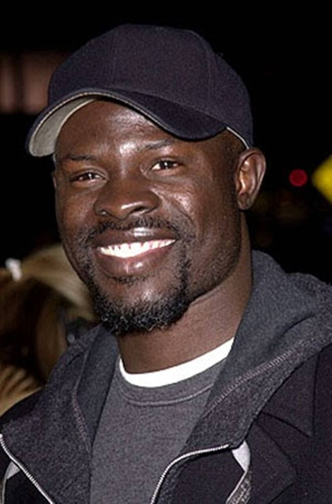 Cap Djimon Hounsou