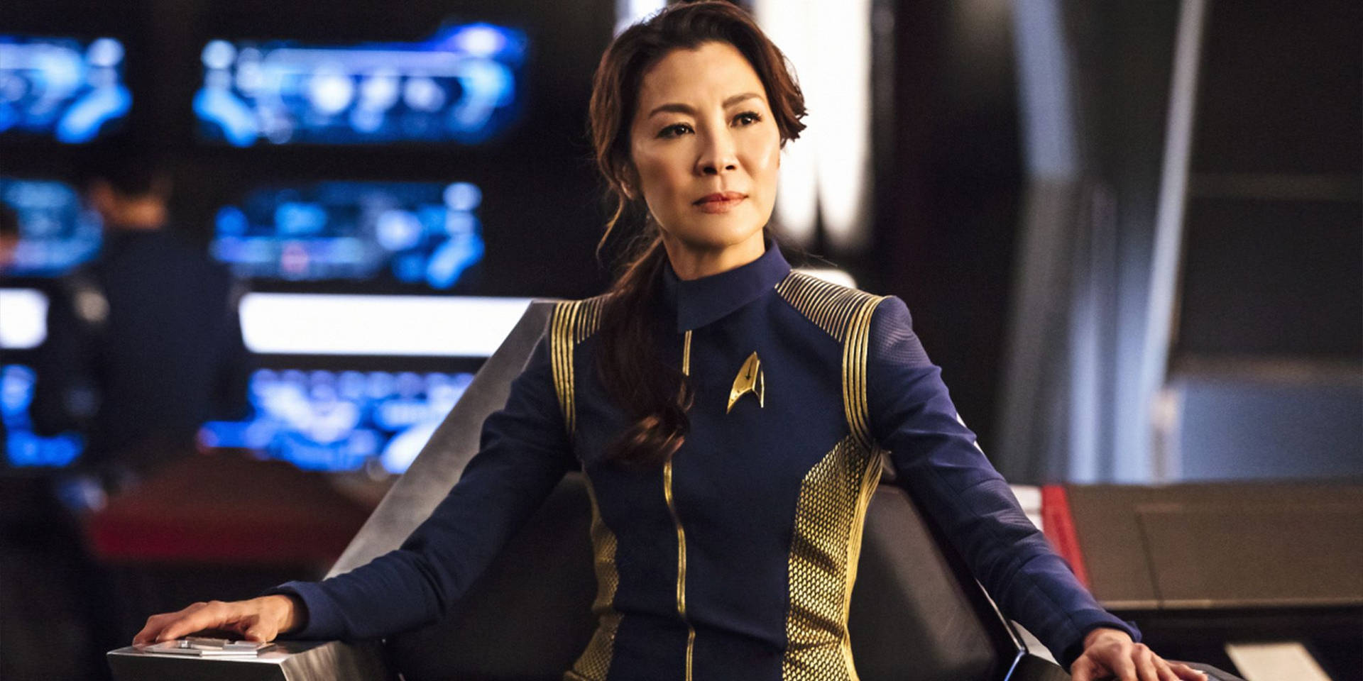 Captain Georgiou From Star Trek Discovery Standing In Command Background