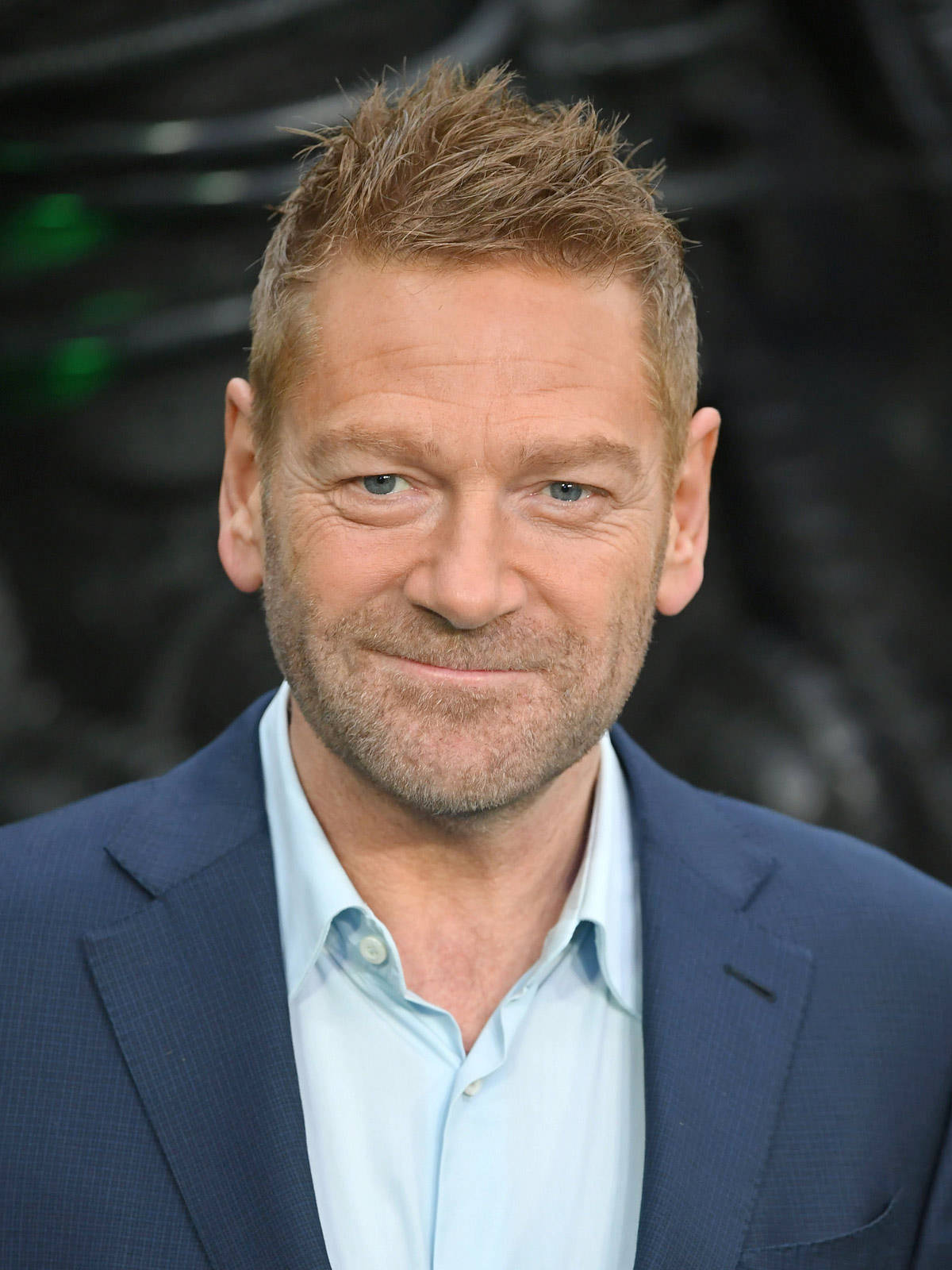 Caption: A Smiling Kenneth Branagh Background