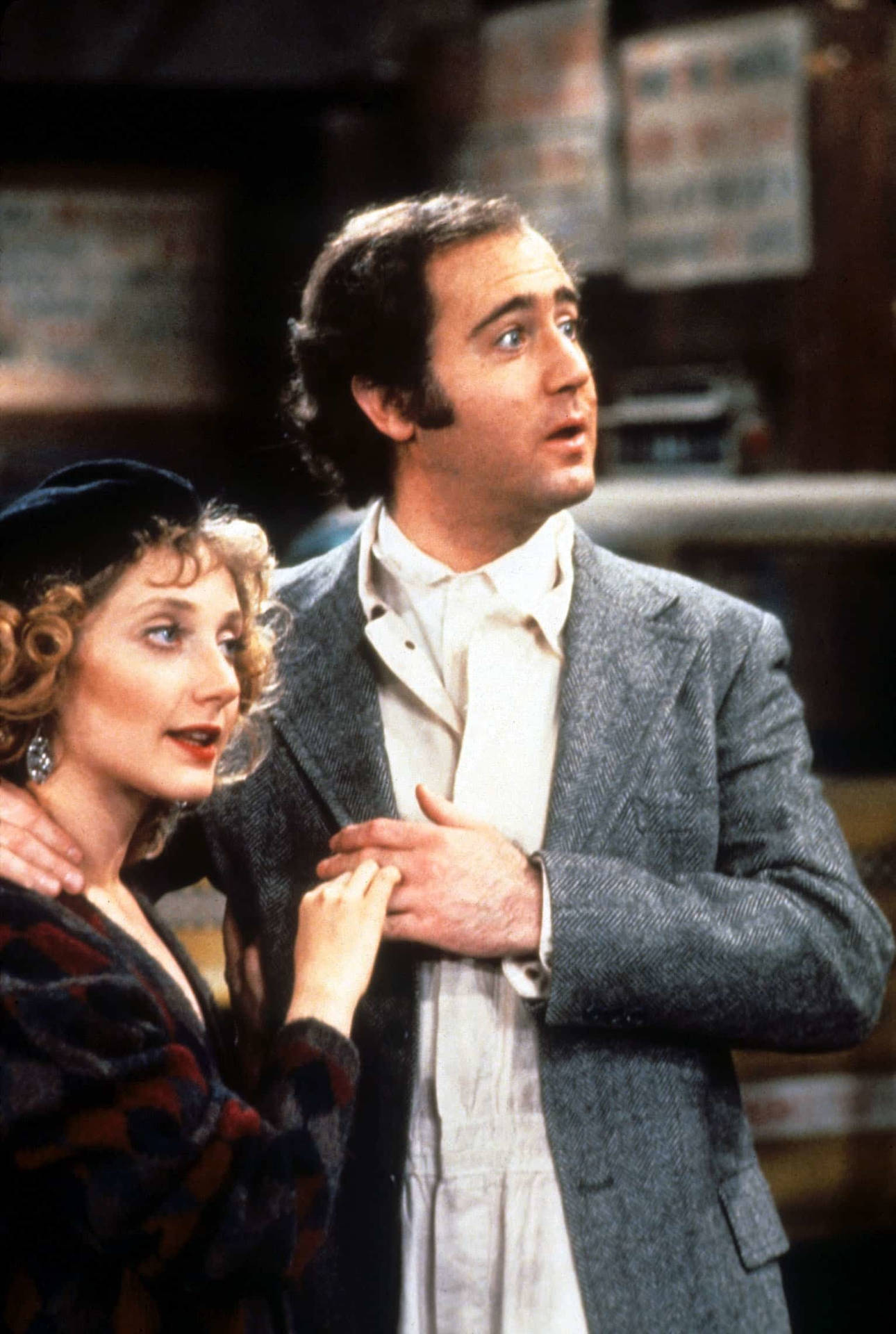 Caption: Carol Kane And Andy Kaufman At An Event Background