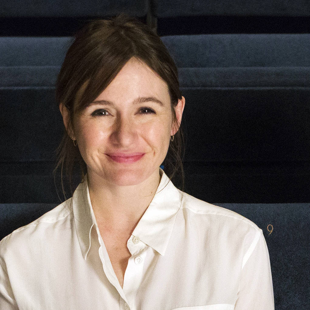 Caption: Emily Mortimer Looking Gorgeous