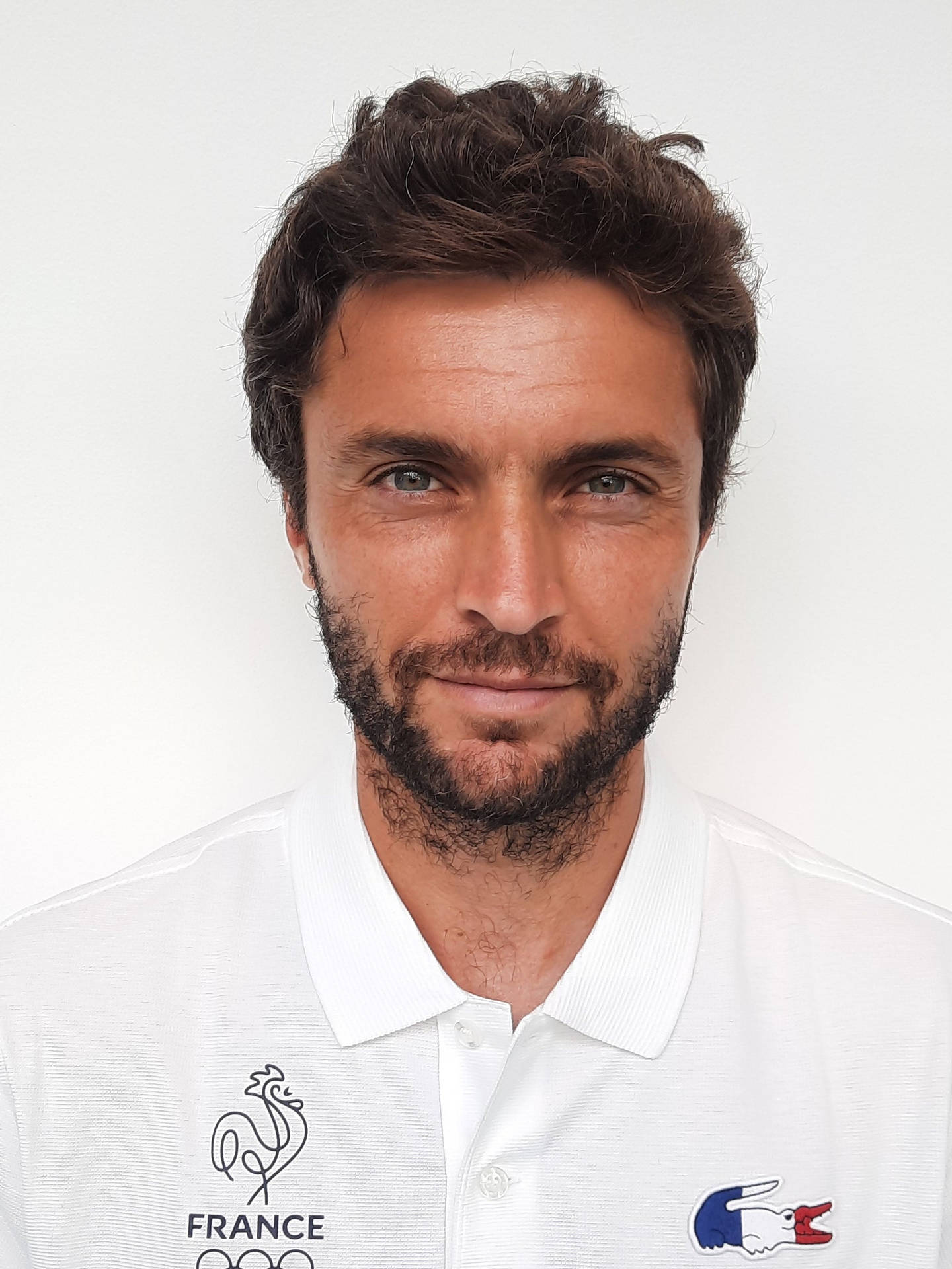 Caption: Gilles Simon, The Maestro Of Tennis Background