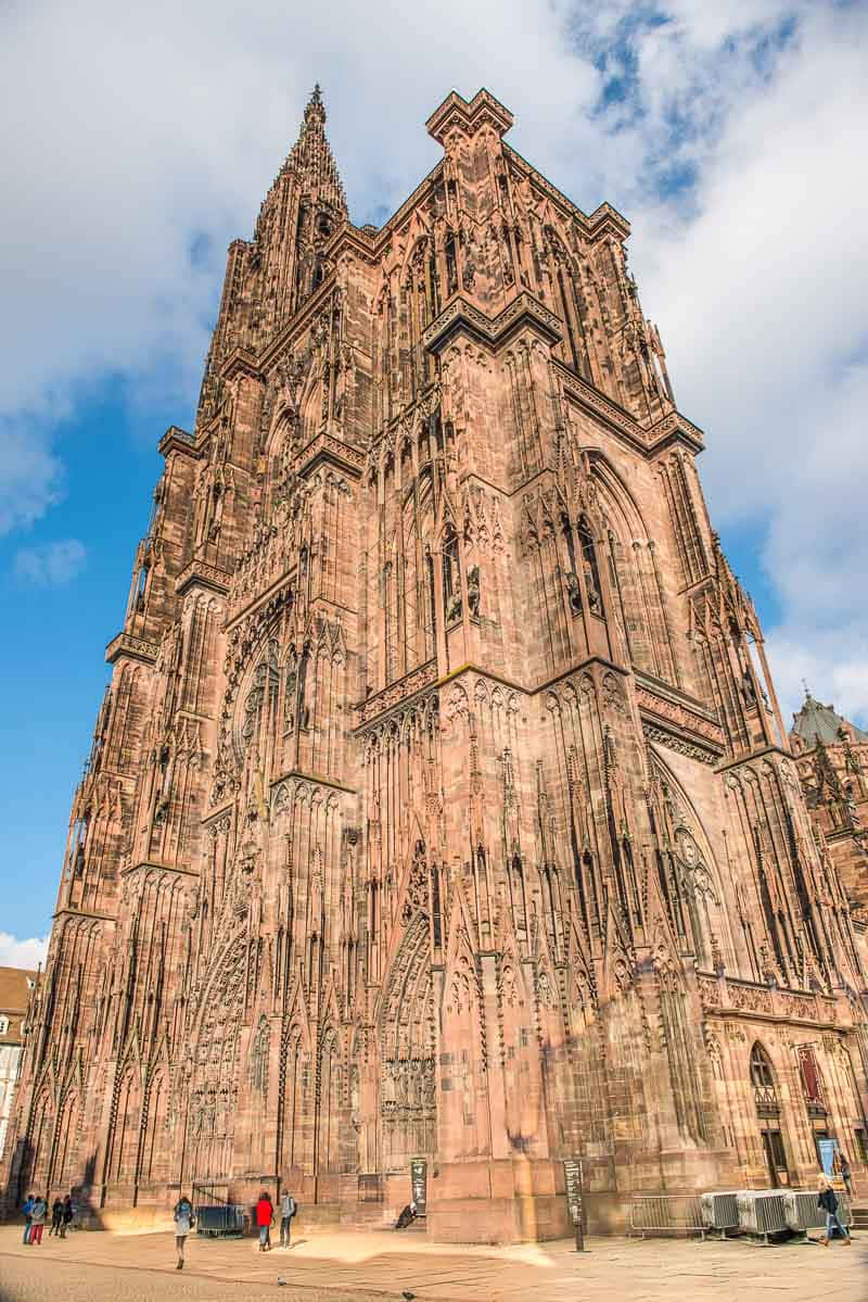 Caption: Glowing Strasbourg Cathedral At Dusk, France Background