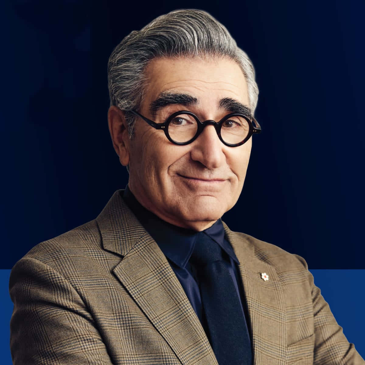Caption: Hollywood Veteran Comedian - Eugene Levy Background