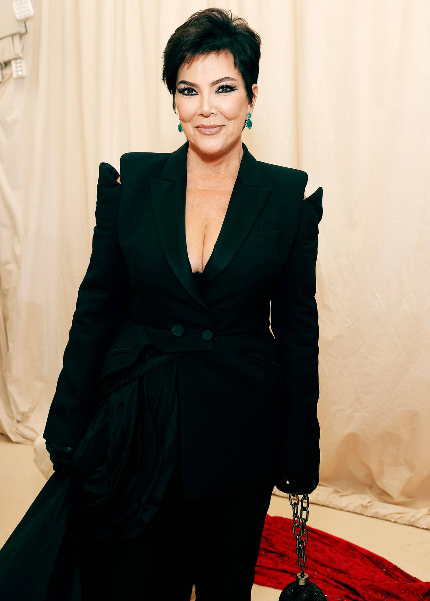 Caption: Kris Jenner At The Met Gala 2021