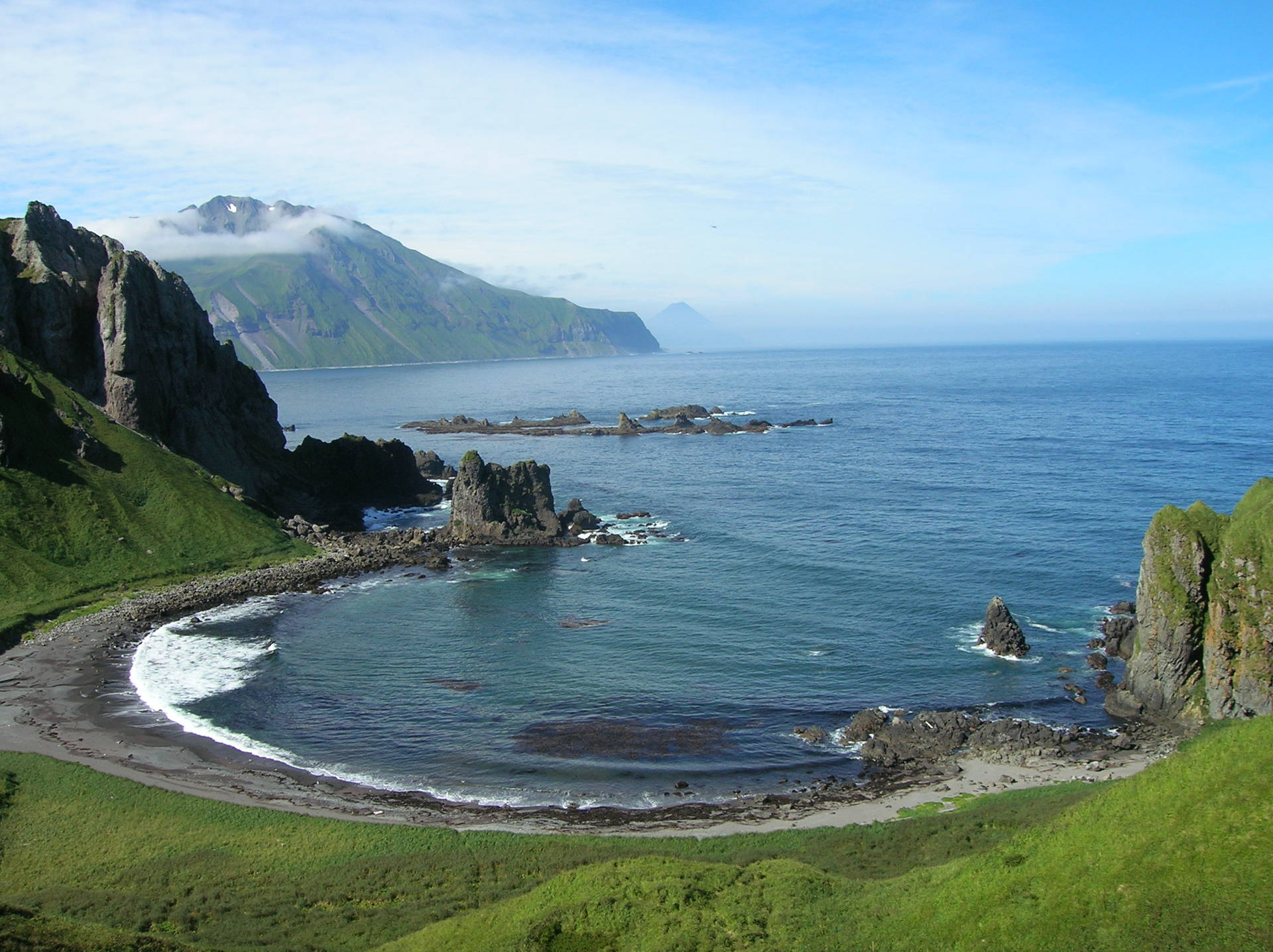 Caption: Majestic Alaskan Island In North America Background