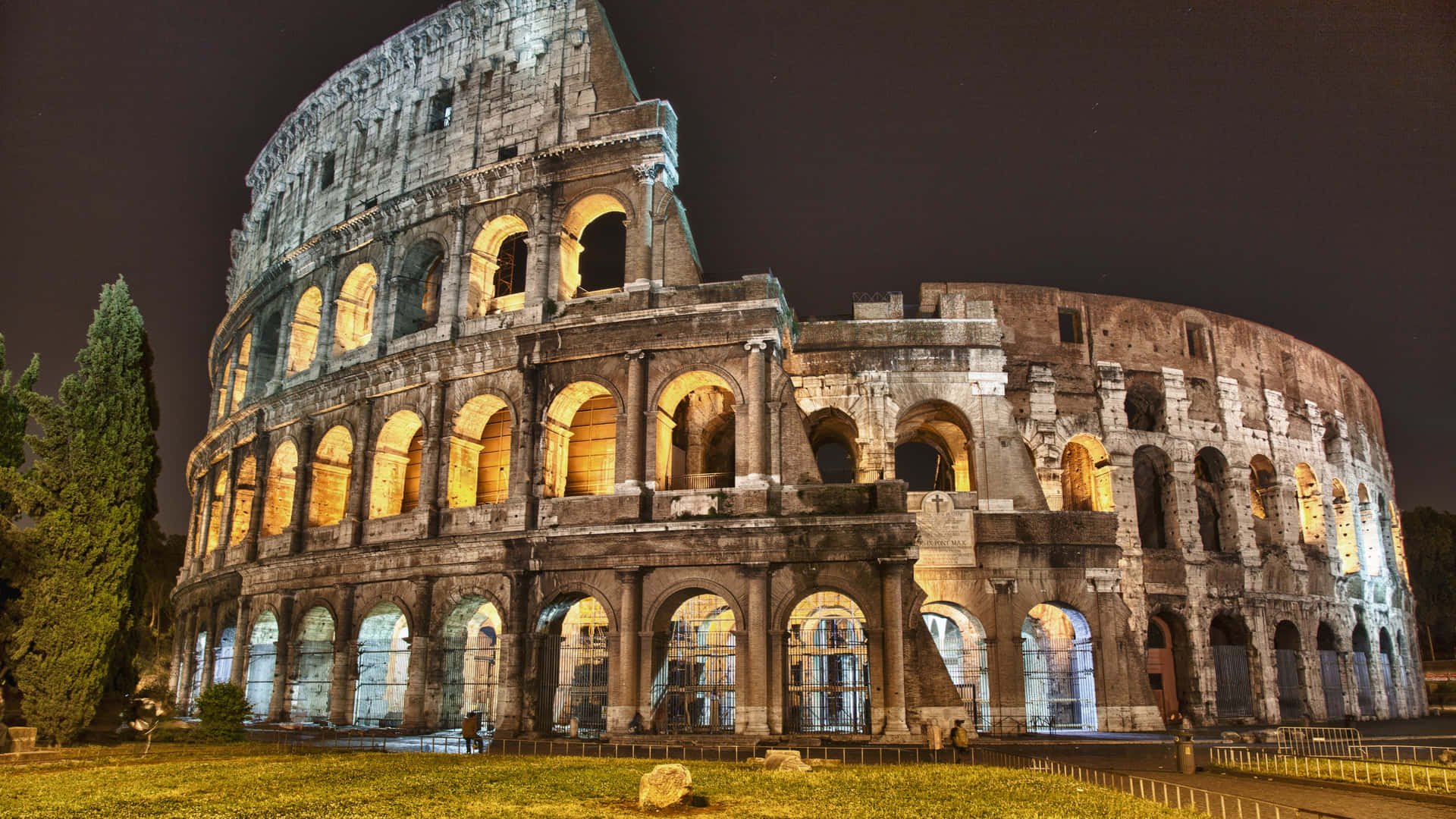 Caption: Majestic Heritage Of Ancient Rome Background