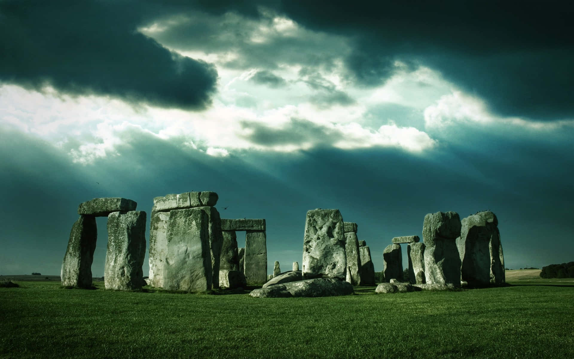 Caption: Majestic View Of Historical Stonehenge, England Background