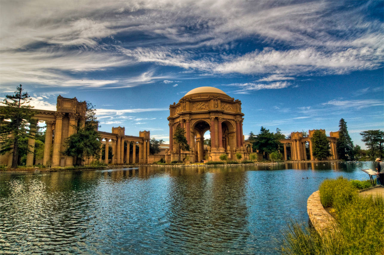 Caption: Majestic View Of The Palace Of Fine Arts Under Clear Blue Sky Background