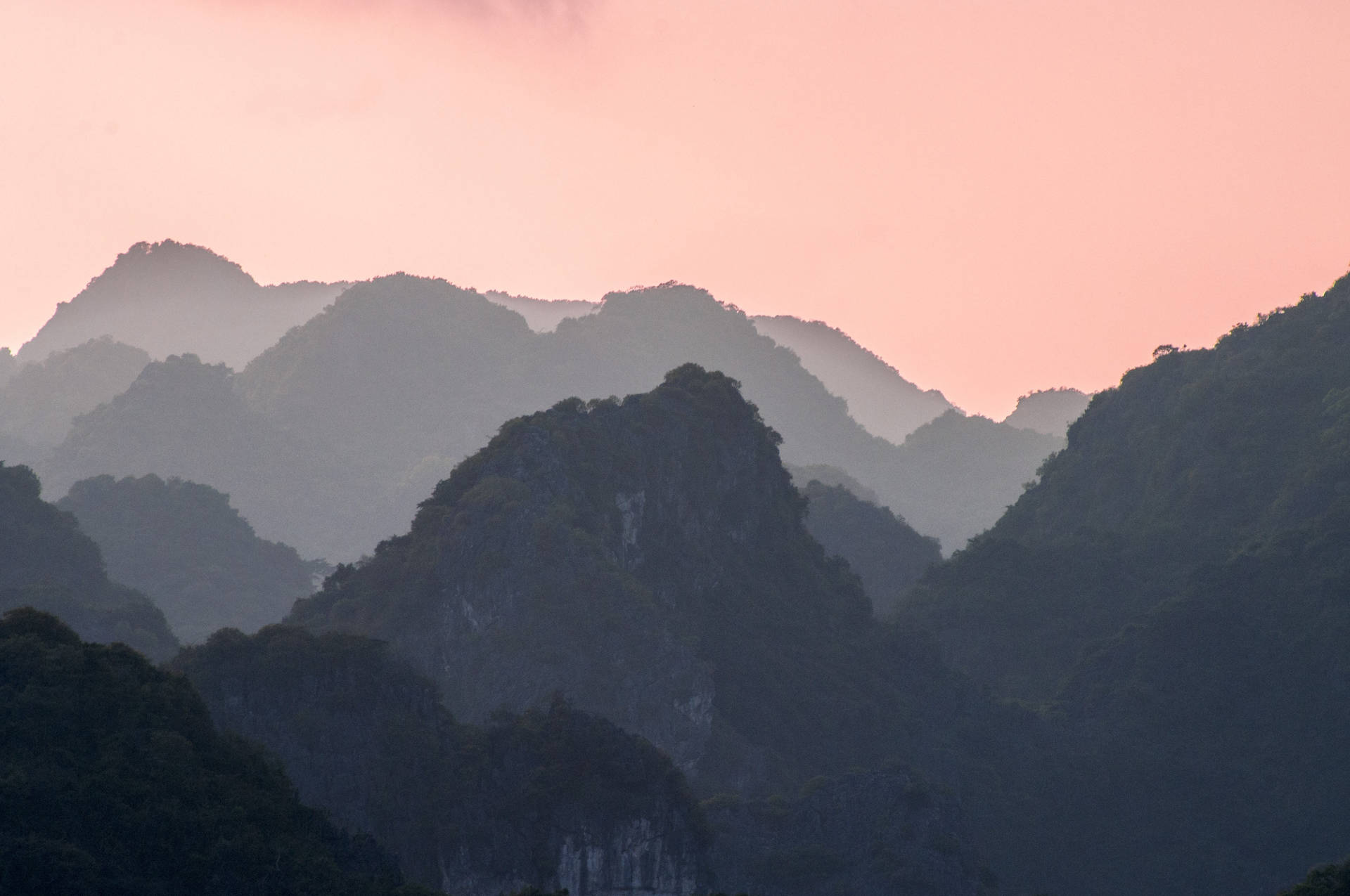 Caption: Mesmerizing Mountain Ranges In Vietnam, Asia Background