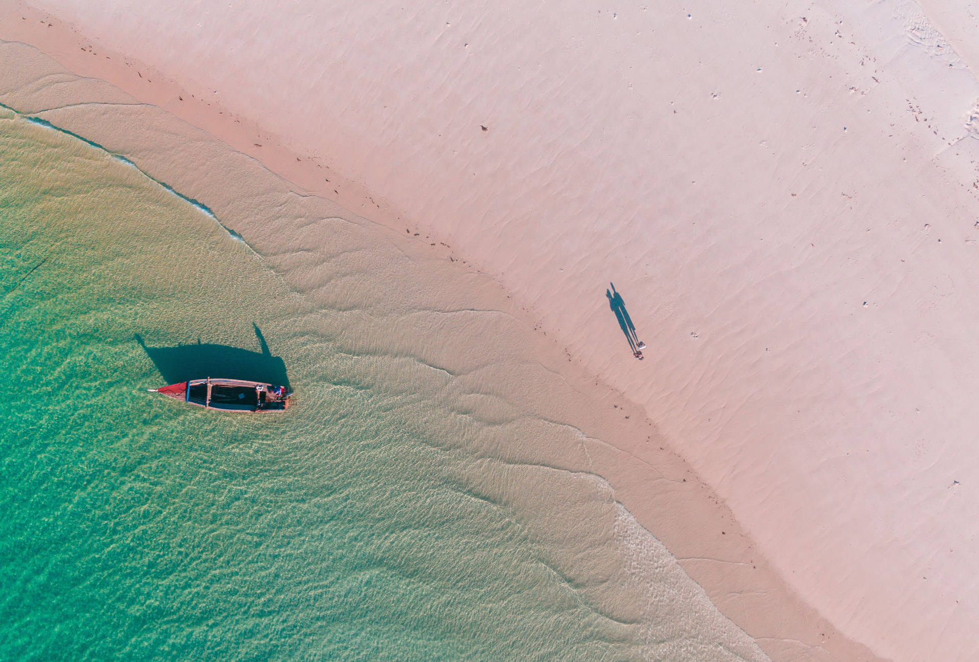 Caption: Mesmerizing View Of Mafia Island, Tanzania Background