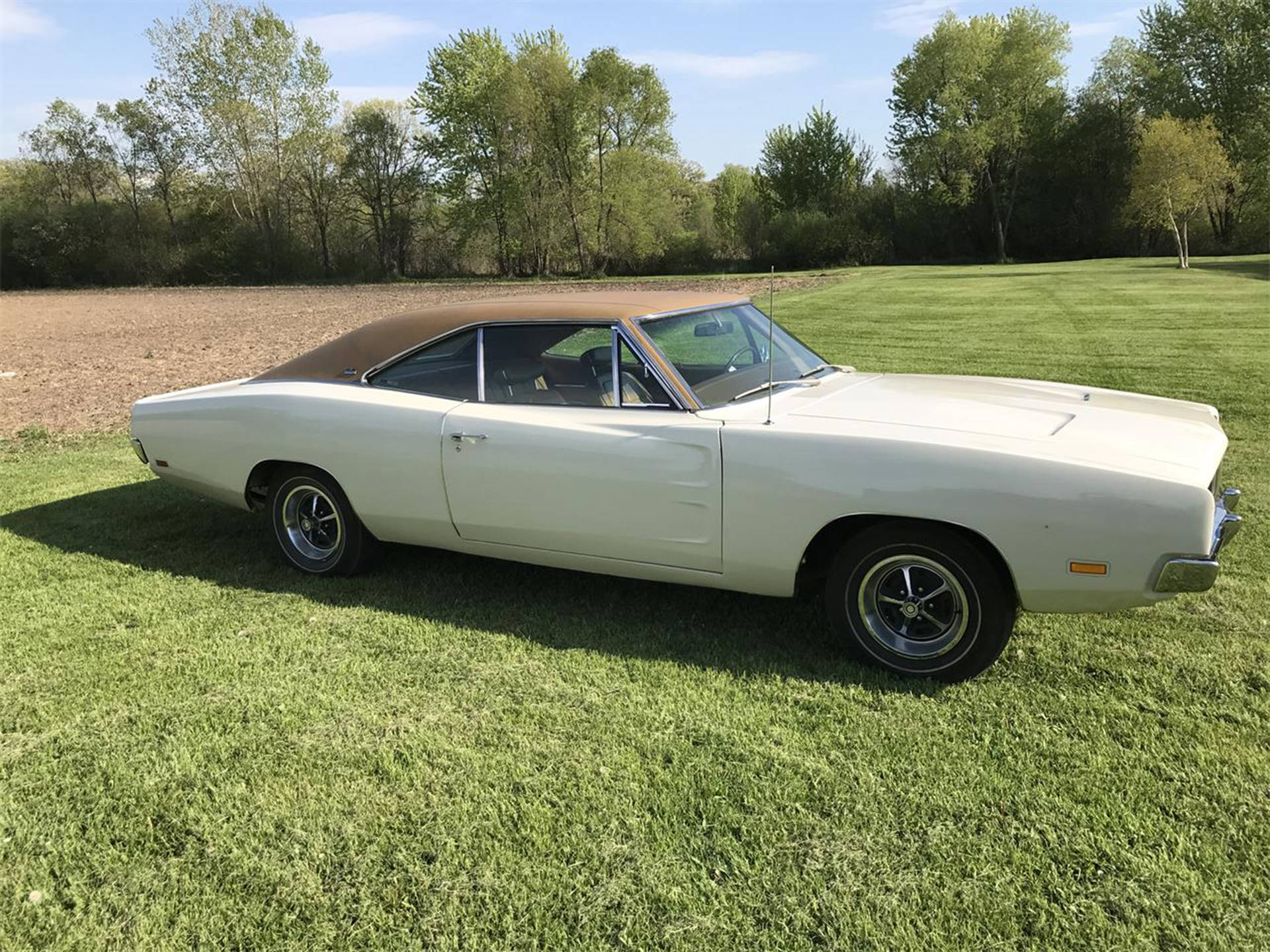 Caption: Pristine 1969 Dodge Charger In White Background