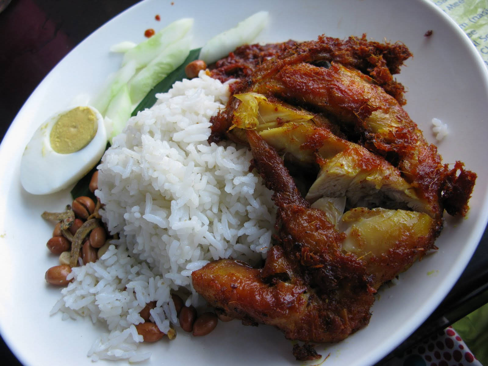 Caption: Savor The Authentic Taste Of Nasi Lemak In Village Park, Klang Valley, Malaysia Background