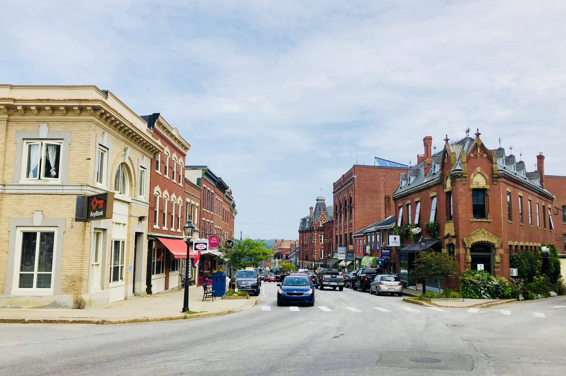 Caption: Scenic Belfast, Maine - A Gem Of Natural Beauty Background