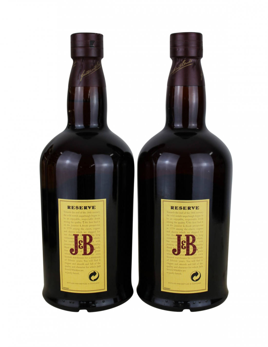 Caption: Sophisticated J&b Reserve Black Bottle Background