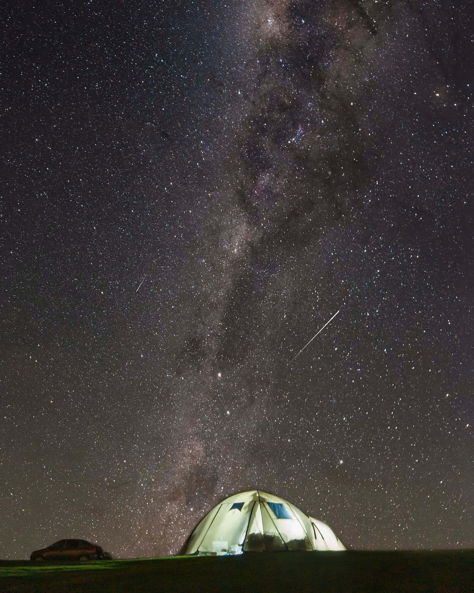 Caption: Spectacular Meteor Showering The Night Sky